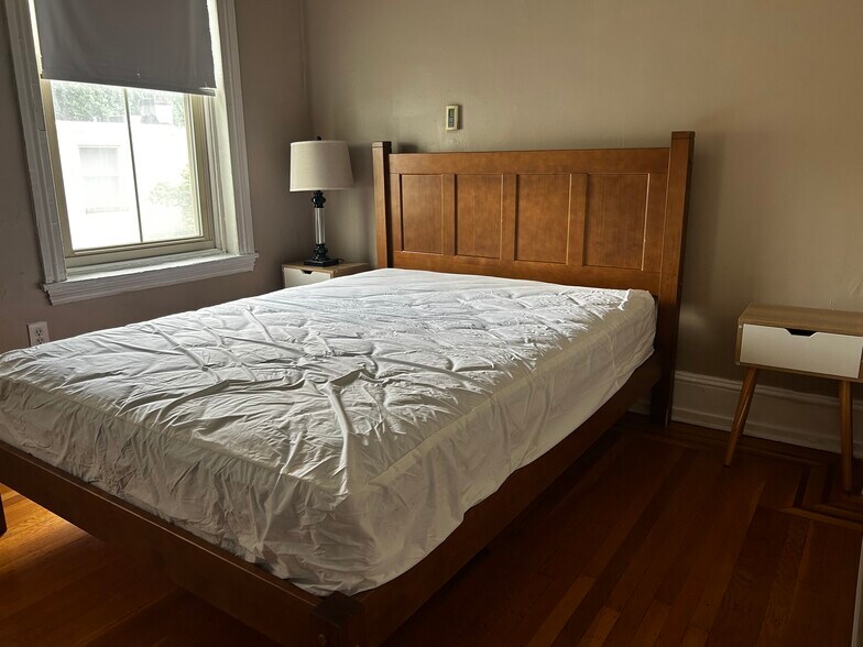 More Photos Of 319 S 12th St, Philadelphia Apartments For Sale