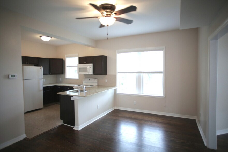 More Photos Of 78 Riberia St, Saint Augustine Specialty For Sale