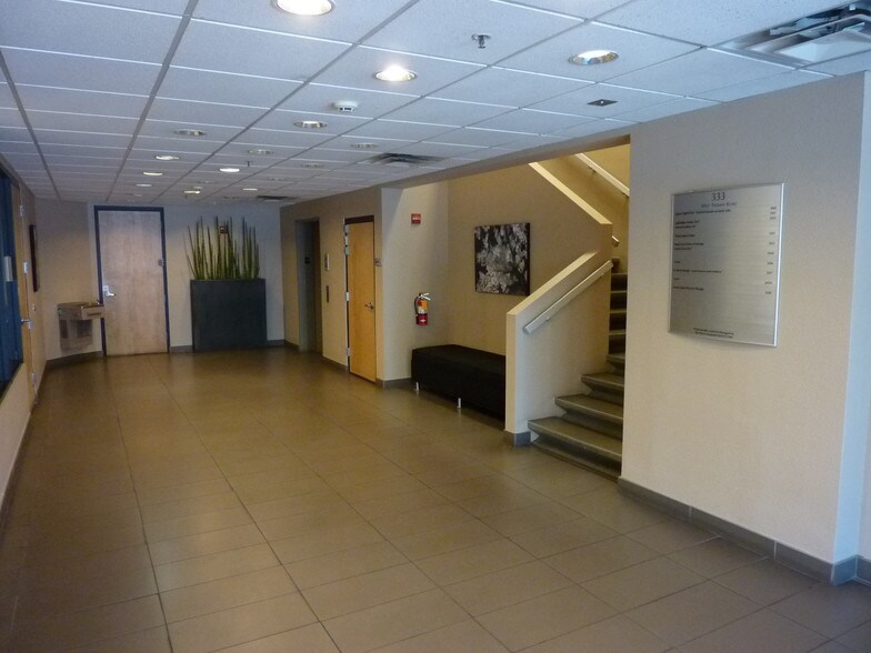 More Photos Of 333 W Thomas Rd, Phoenix Medical For Lease
