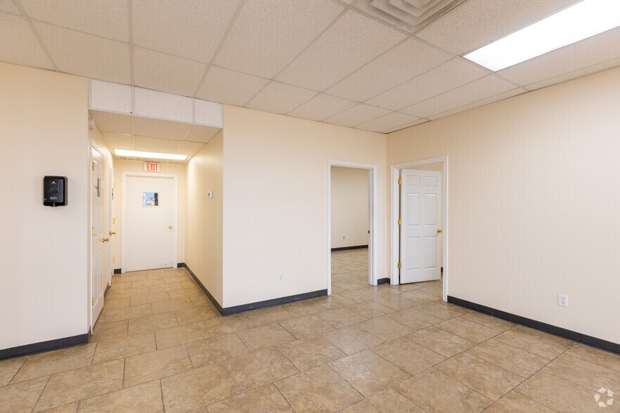 More Photos Of 8801 W County Road 127, Midland Warehouse For Lease