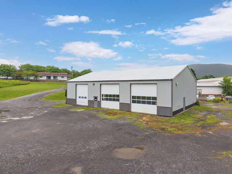 More Photos Of 149 Barnerville Rd, Cobleskill Service For Sale