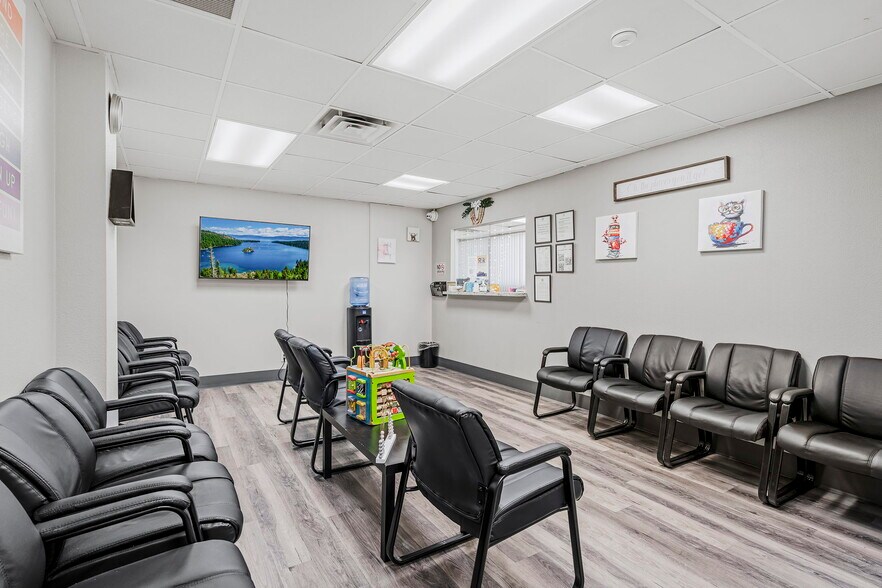 More Photos Of 890 Mill St, Reno Medical For Lease