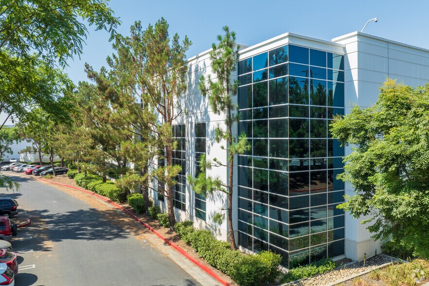 More Photos Of 14597 Baseline Ave, Fontana Warehouse For Lease