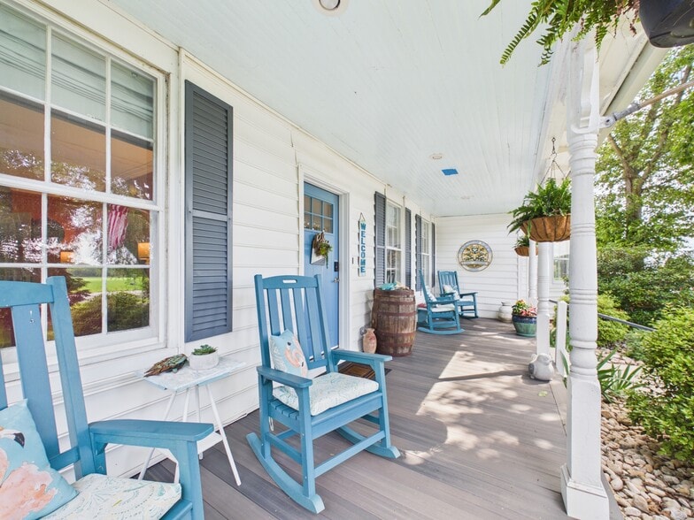 More Photos Of 26285 Broadkill Rd, Milton Hotel For Sale