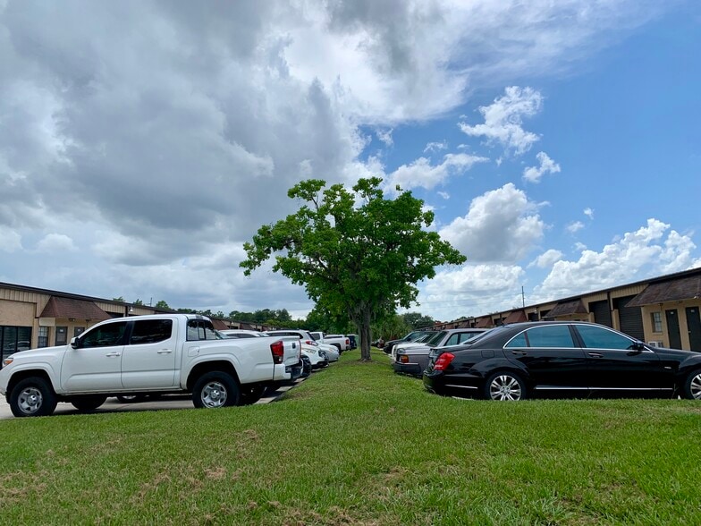 More Photos Of 1225 Bennett Dr, Longwood Unknown For Lease