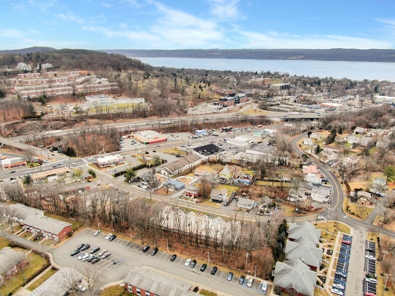 More Photos Of 10 Waldron Ave, Nyack Storefront For Lease