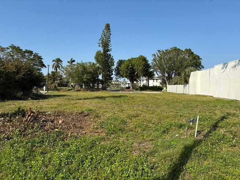 More Photos Of 11780 Iona Rd, Fort Myers Land For Sale