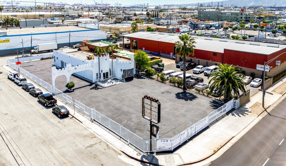 Primary Photo Of 1500 W Pacific Coast Hwy, Long Beach Carwash For Sale