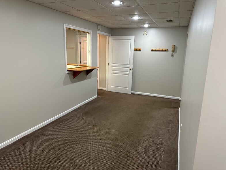 More Photos Of 5032-5038 Dorsey Hall Dr, Ellicott City Medical For Lease