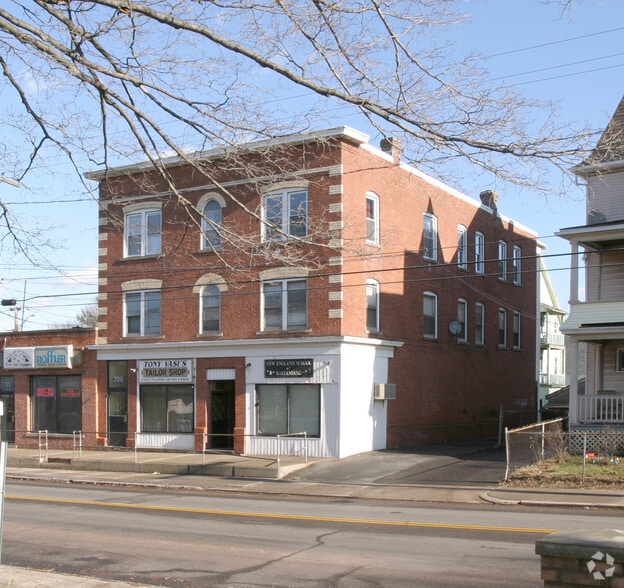 More Photos Of 707-713 Stanley St, New Britain Storefront Retail Residential For Lease