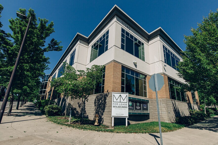 More Photos Of 11740 SW 68th Pky, Tigard Office For Sale