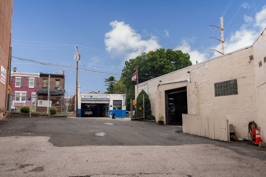 More Photos Of 8257 Frankford Ave, Philadelphia Auto Repair For Sale