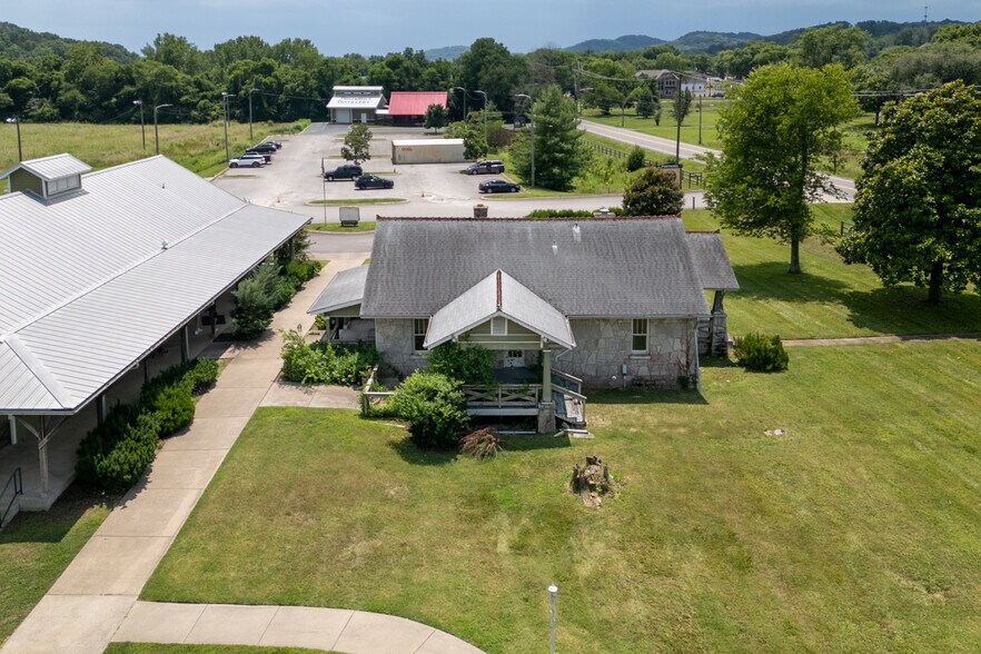 More Photos Of 4125 Whites Creek Pike, Whites Creek Unknown For Lease