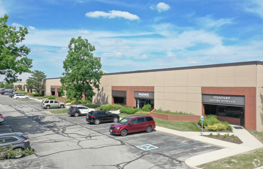 Primary Photo Of 9900 Westpoint Dr, Indianapolis Warehouse For Lease