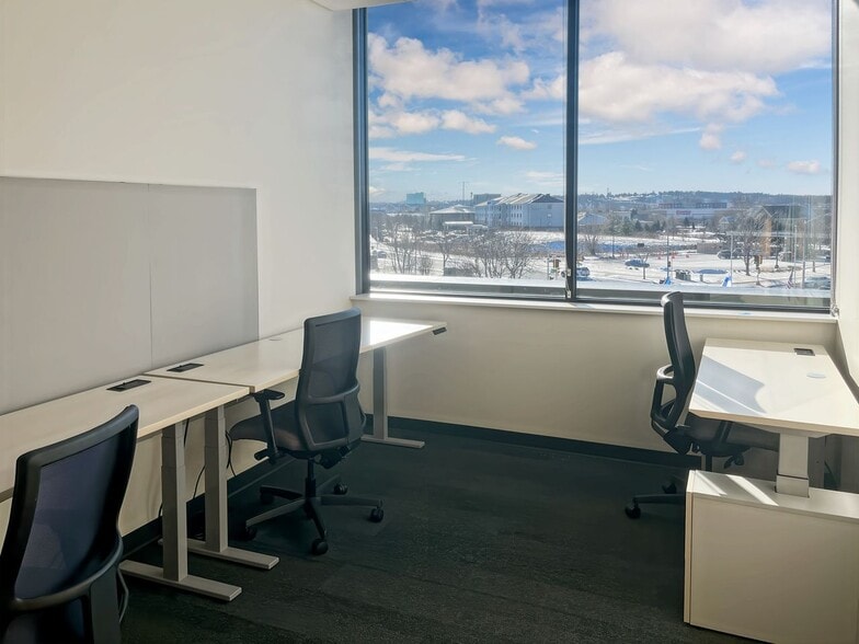 More Photos Of 7800 Discovery Dr, Middleton Coworking Space