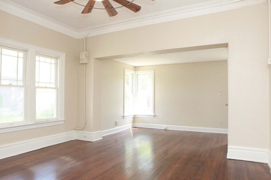 More Photos Of 1629 S Peoria Ave, Tulsa Loft Creative Space For Lease