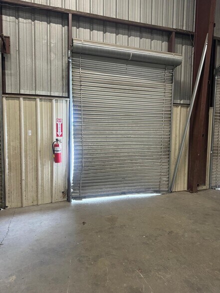 More Photos Of 4145 Thurman Rd, Conley Warehouse For Lease