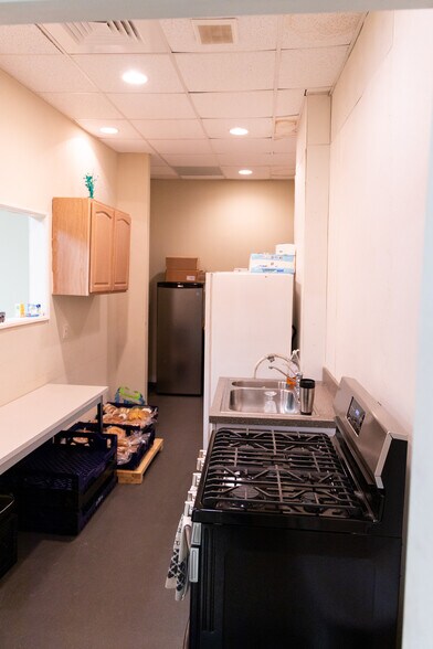 More Photos Of 4409 Hovis Rd, Charlotte Specialty For Sale