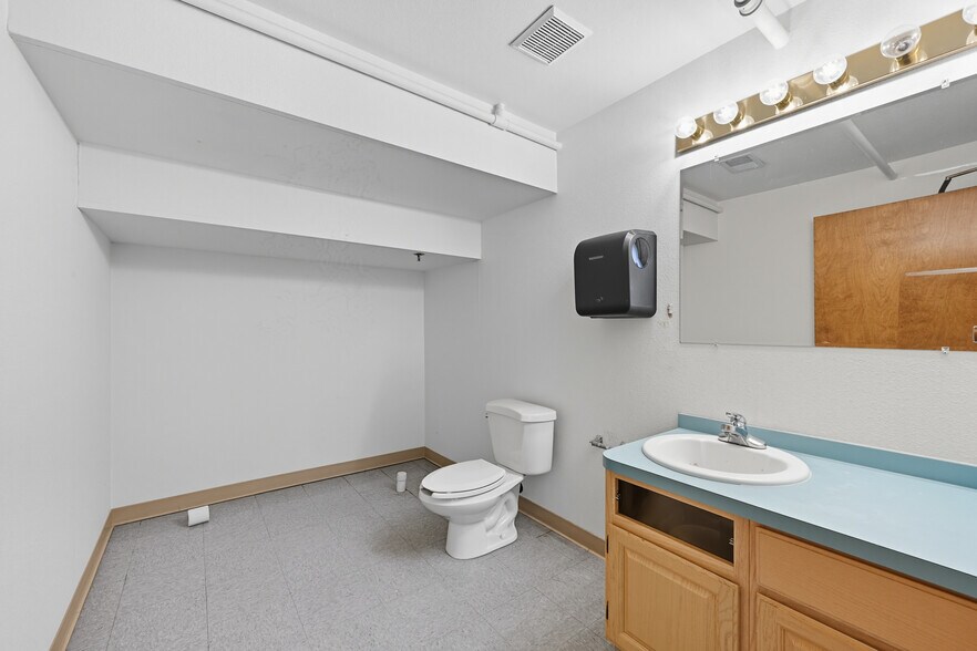 More Photos Of 1663 29th Avenue Pl, Greeley Assisted Living For Sale