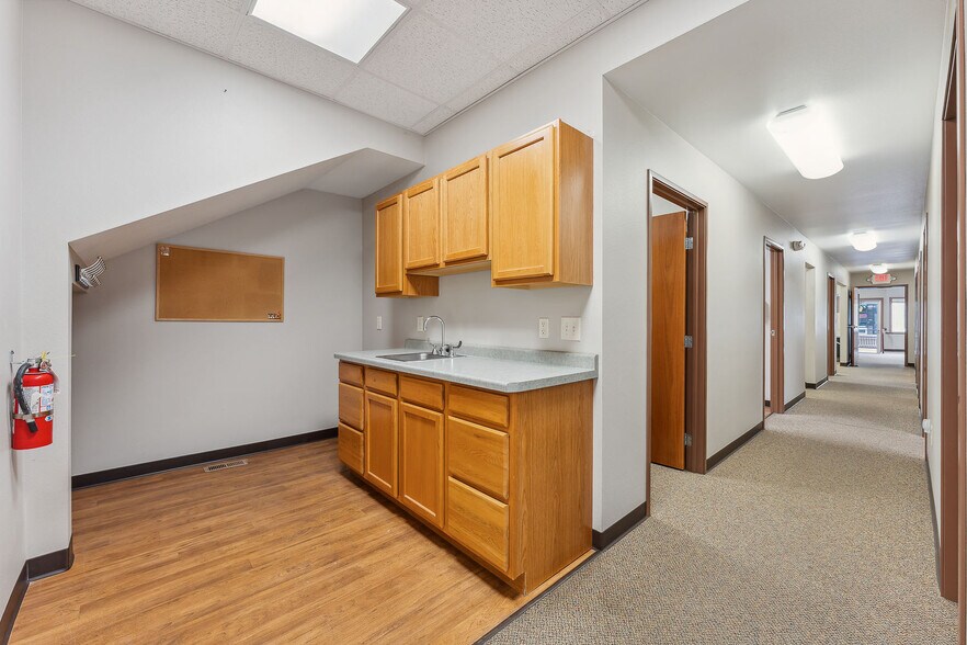 More Photos Of 223 E Main St, Reedsburg Storefront Retail Office For Sale