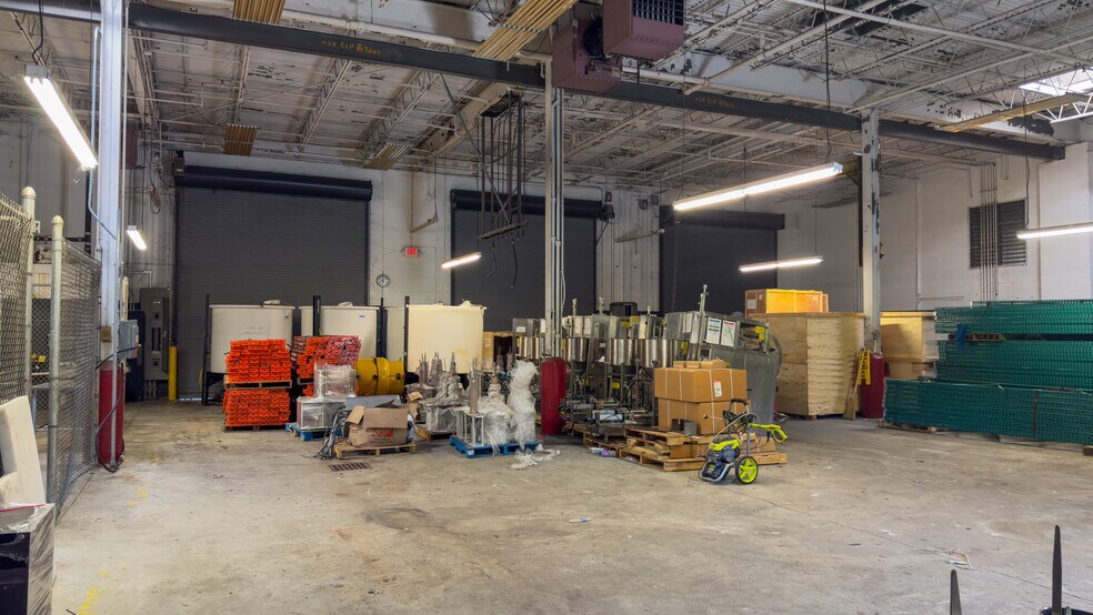 More Photos Of 2400 Mellon Ct, Decatur Distribution For Lease