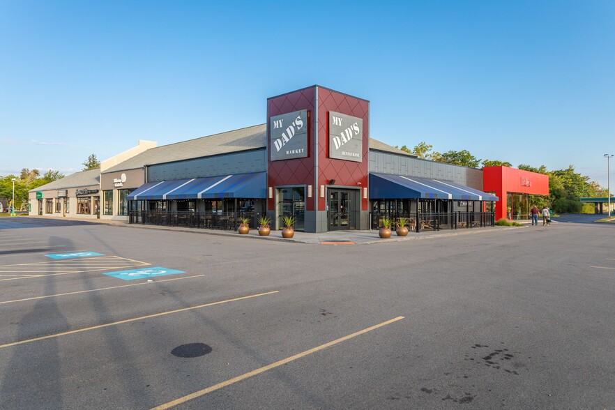 More Photos Of 6850 Main St, Williamsville Light Distribution For Lease