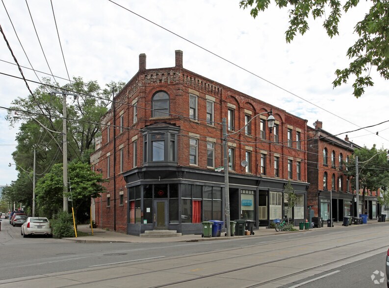 More Photos Of 360 King St E, Toronto Storefront Retail Office For Lease