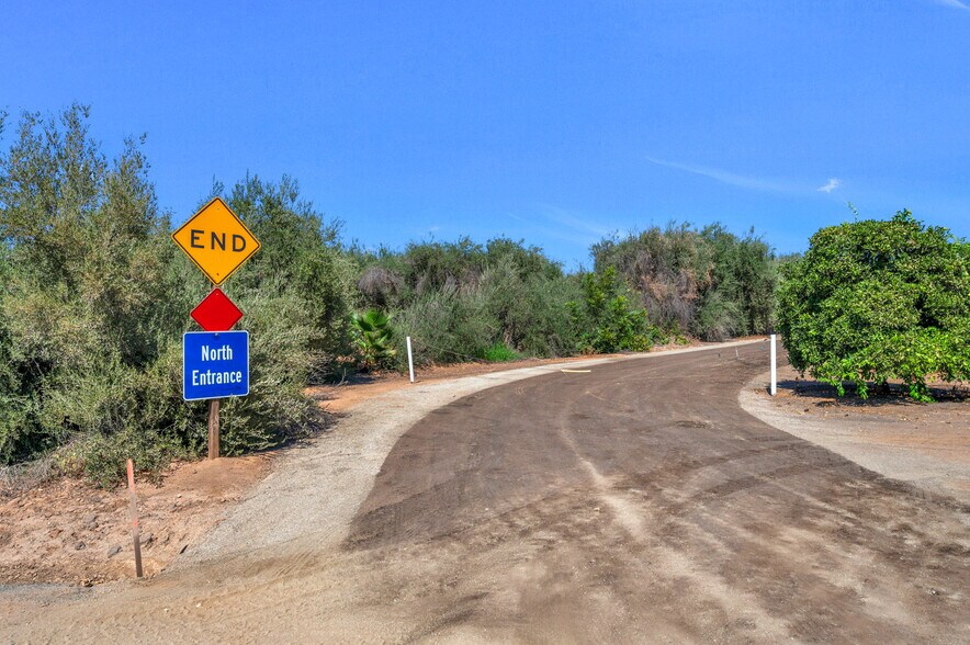 More Photos Of 2150 Prospect st, Porterville Land For Lease