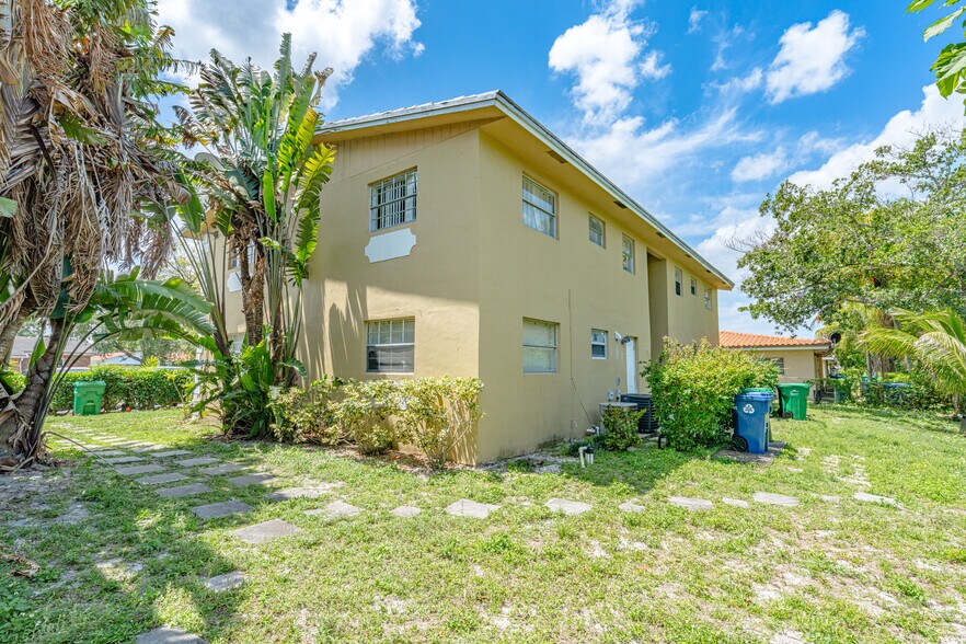 More Photos Of 7525 NW 44th Court, Coral Springs Apartments For Sale