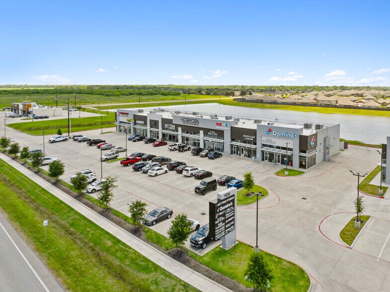 More Photos Of 1636 Minonite Rd, Rosenberg Storefront Retail Office For Sale