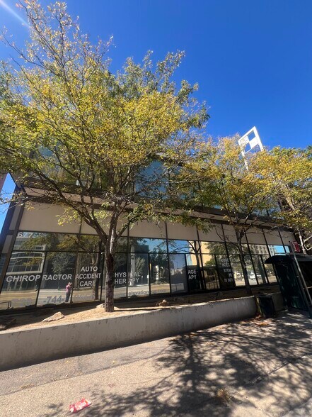 More Photos Of 677 S Colorado Blvd, Denver Office For Sale