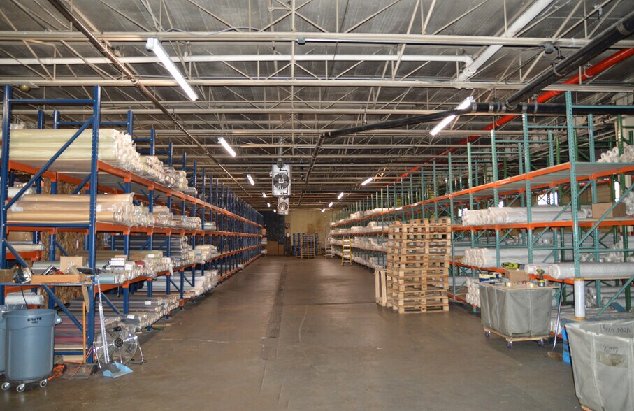 More Photos Of 8950 127th St, Richmond Hill Warehouse For Sale