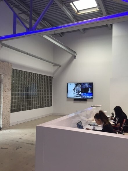 More Photos Of 2050-2090 N Miami Ave, Miami Freestanding For Lease