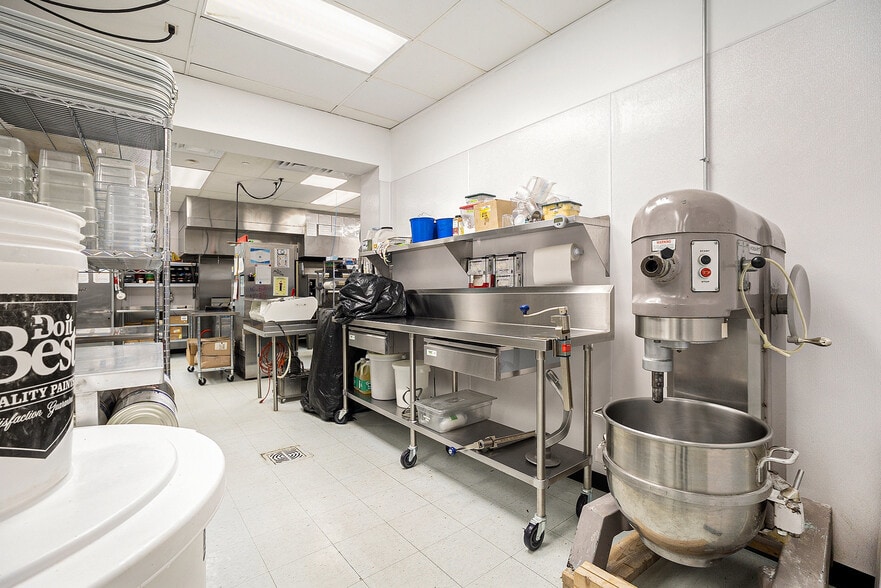 More Photos Of 3263 Colby Rd, Whitehall General Retail For Sale