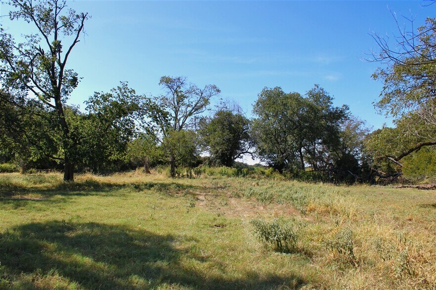 More Photos Of 543 County Road 4620, Kempner Land For Sale