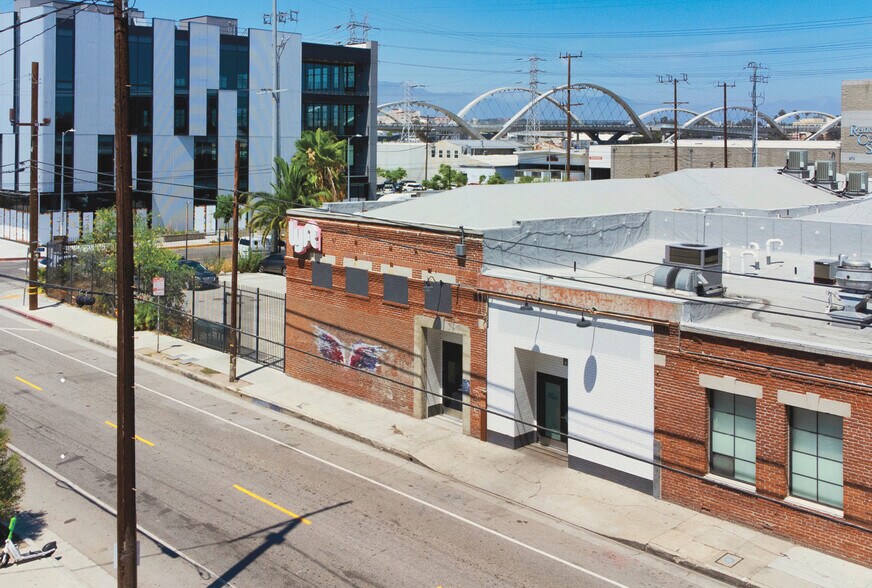 More Photos Of 650 S Santa Fe Ave, Los Angeles Warehouse For Lease