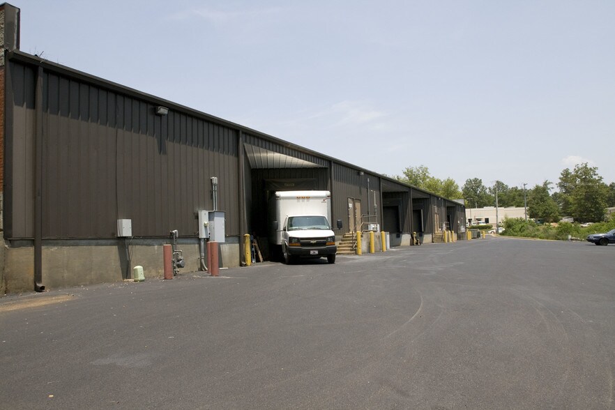 More Photos Of 193 Business Park Dr, Ridgeland Flex For Lease
