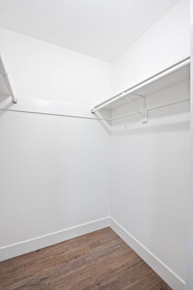 More Photos Of 655-663 Moorpark Way, Mountain View Apartments For Sale