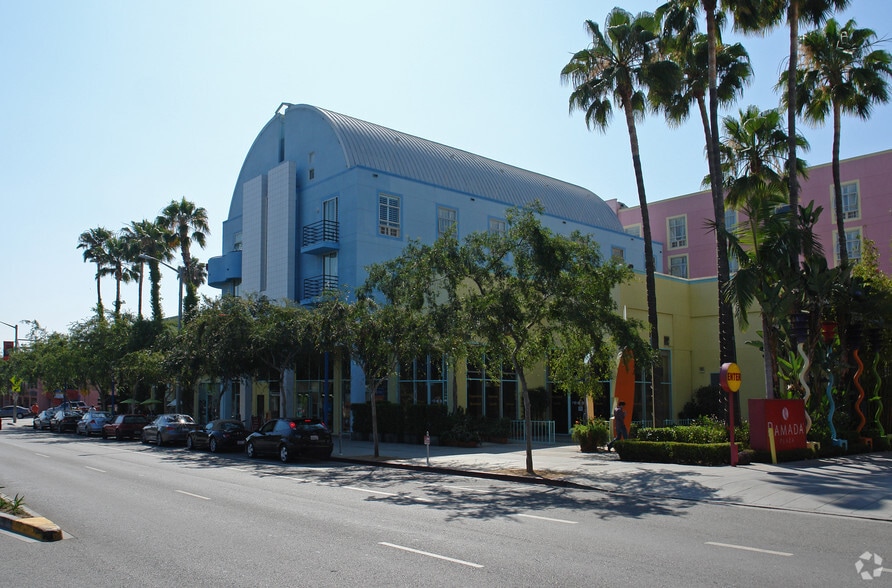 More Photos Of 8585-8599 Santa Monica Blvd, West Hollywood Hotel For Lease