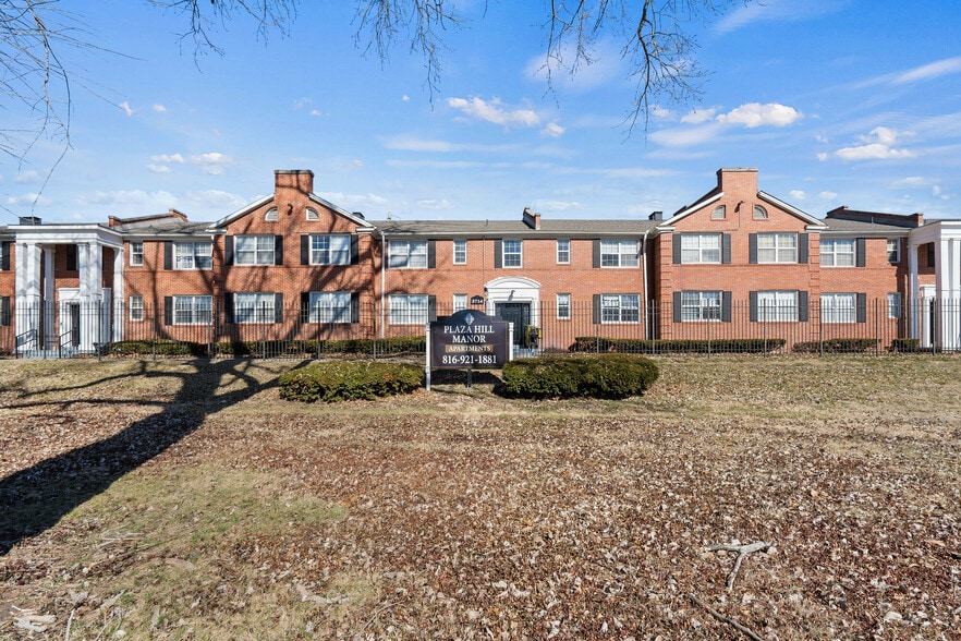 More Photos Of 3712 E 47th Ter, Kansas City Apartments For Sale