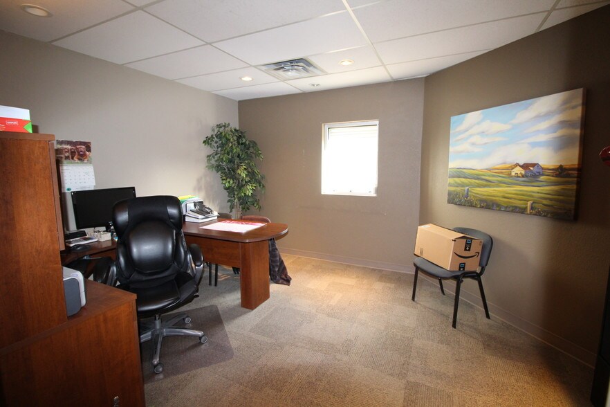 More Photos Of 2802-2810 5 Av N, Lethbridge Storefront Retail Office For Sale