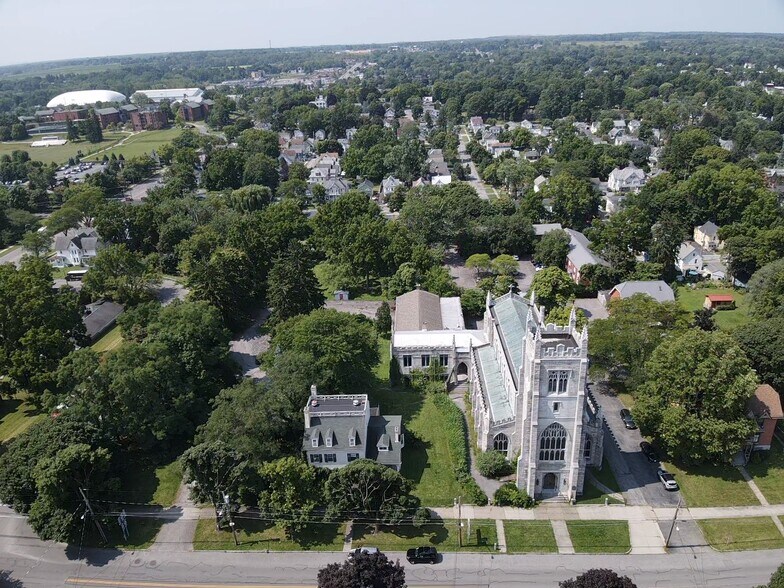 More Photos Of 520 S Main St, Geneva Religious Facility For Sale