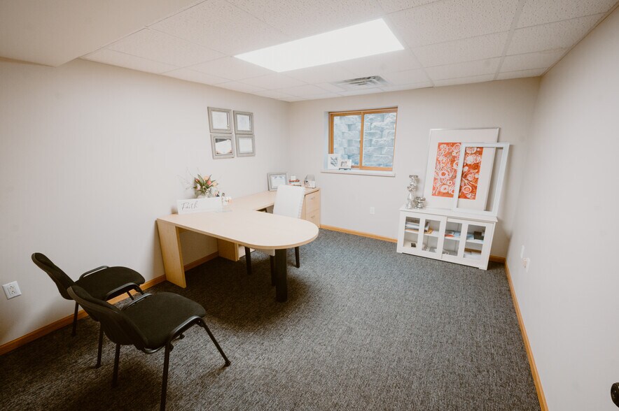 More Photos Of 2560 E Main St, Reedsburg Flex For Lease