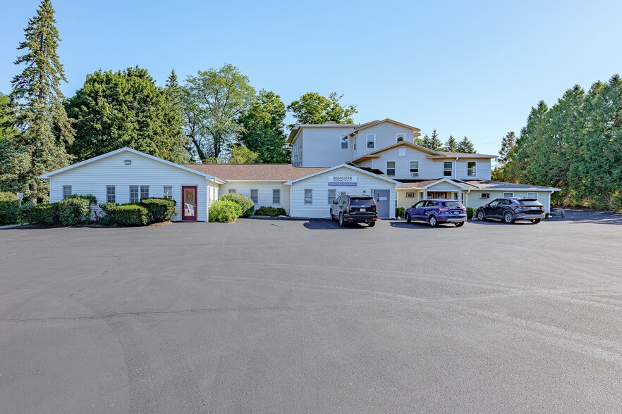 More Photos Of 23 Ontario St, Honeoye Falls Apartments For Sale