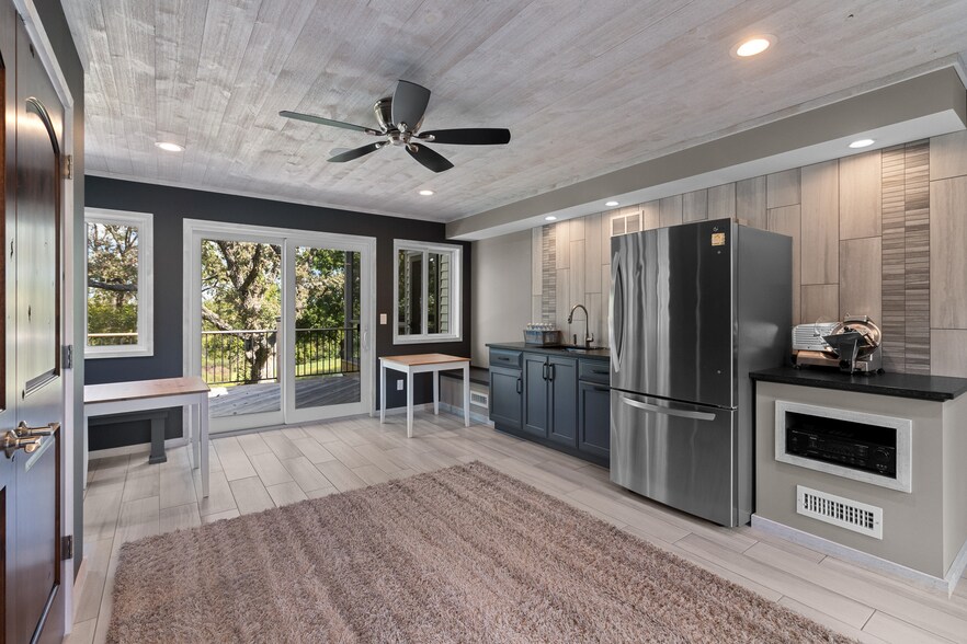 More Photos Of 8508 Il Route 120, Woodstock Specialty For Sale