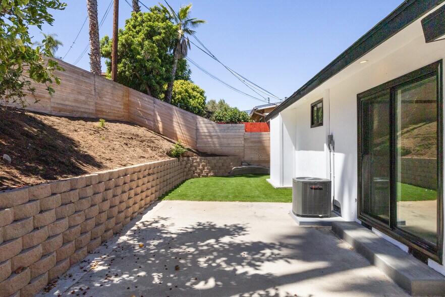 More Photos Of 632 Truly Ter, Vista Apartments For Sale