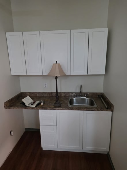 More Photos Of 8208 Swenson Way, Delta Warehouse For Sale