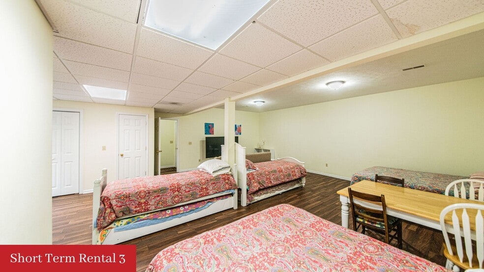 More Photos Of , Grand Rivers Unknown For Sale