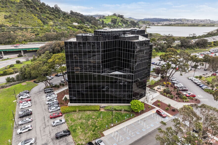 More Photos Of 1000 Marina Blvd, Brisbane Office For Lease