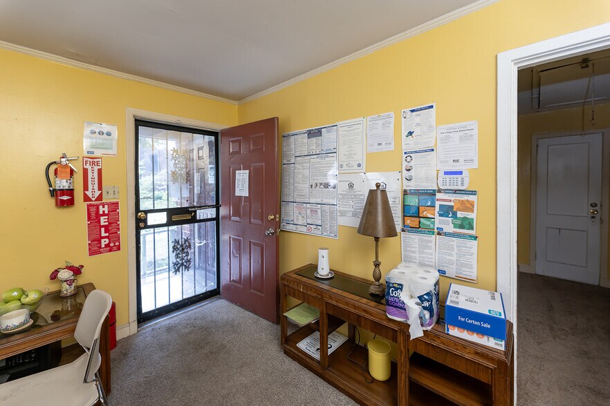 More Photos Of 1393 Lapaloma Cir, Memphis Apartments For Sale